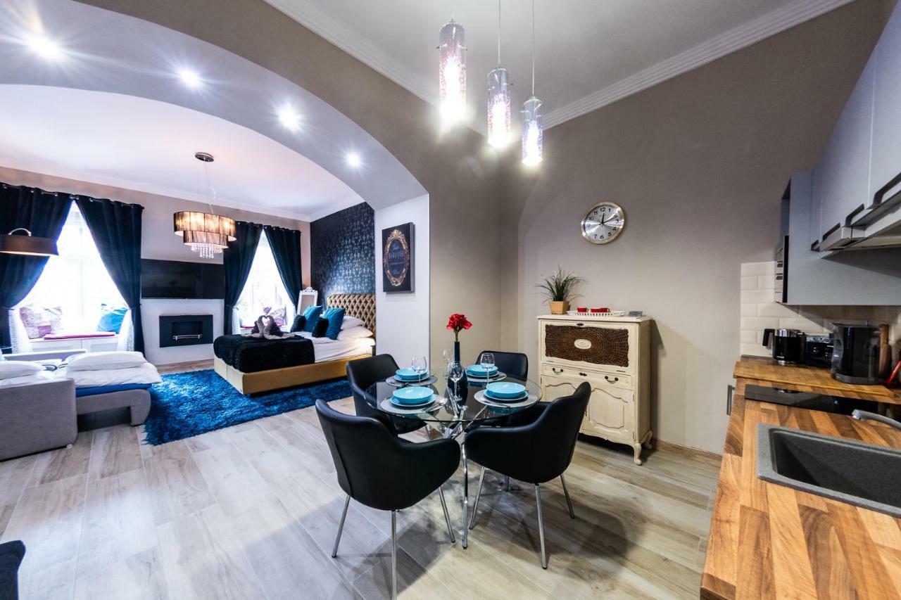 Center Of The Center, The Grand Deluxe Daire Budapeşte Dış mekan fotoğraf
